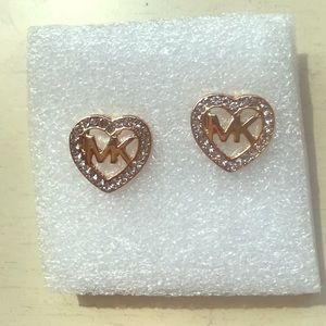 Gold Michael Kors earrings New ✨Price Drop ✨